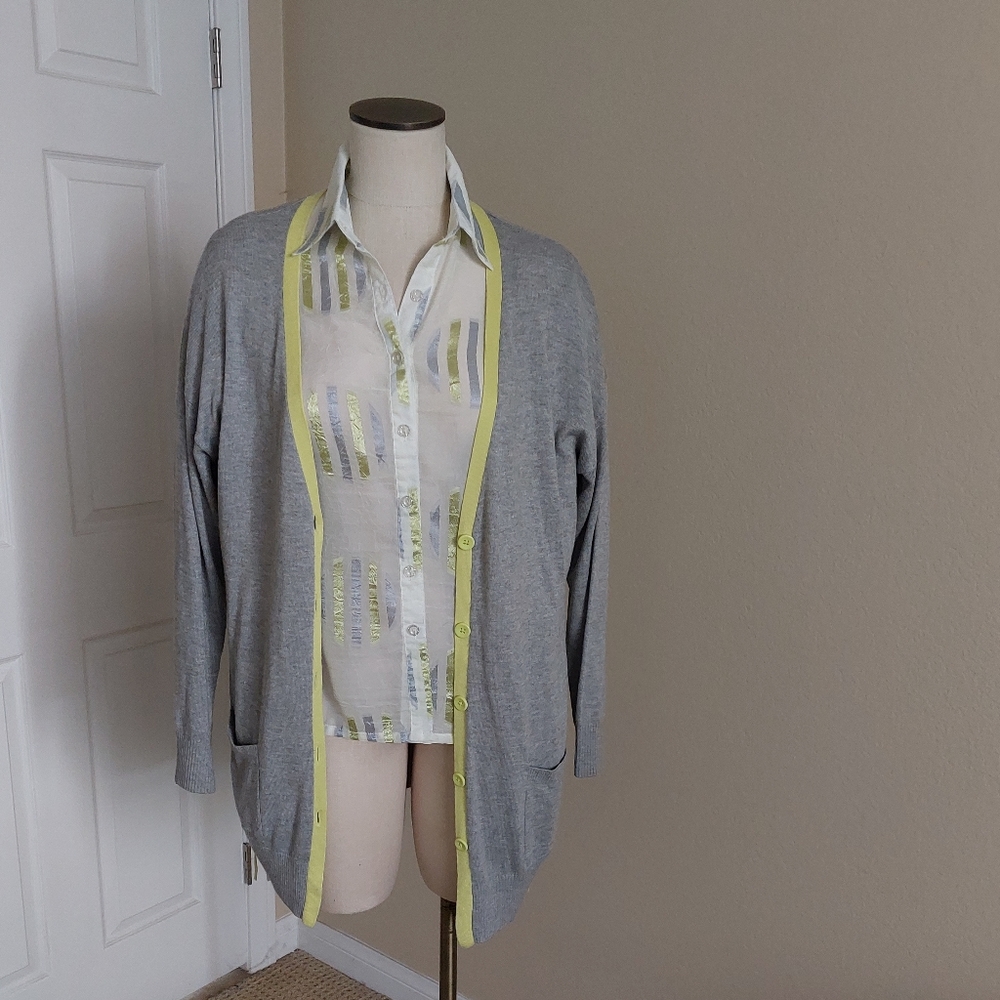 2pcs - 1 Gap Cardigan & 1 Lime/Yellow UnBranded & no Labal Blouse, both for$29